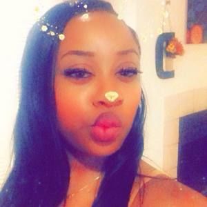 Meet your Posher, Brittney